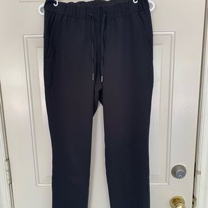 Lululemon on the fly woven pant